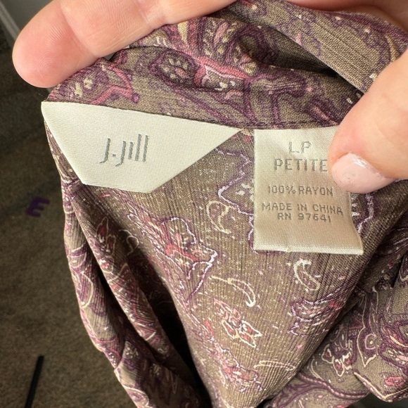 J. JILL Brown 100% Rayon Button Front Long Sleeve Blouse Size Large Petite - Picture 2 of 5